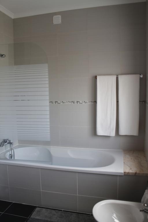 Refugio Da Sancheira Grande Villa Obidos Bagian luar foto
